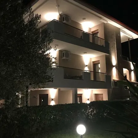 Diamantis Διαμέρισμα Χανιώτη