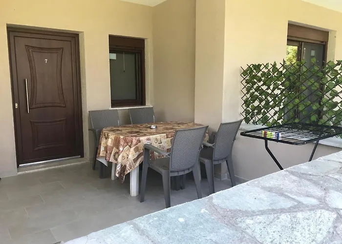 Diamantis * 卡尼奥提