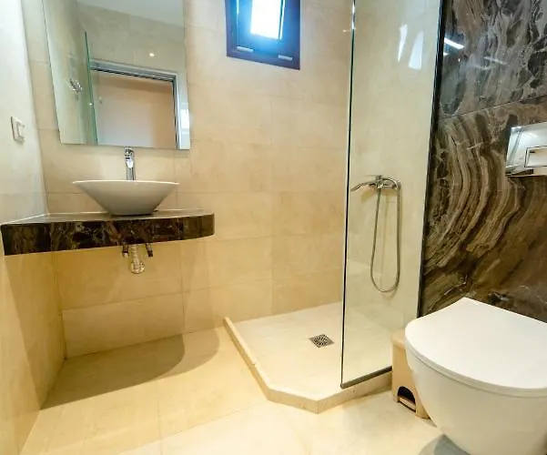 Diamantis * Chaniotis